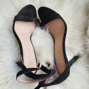 H&M Black Velvet Heels Size 8.5 Fair Condition